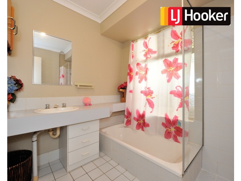 12 Yarra Close, Cooloongup WA 6168