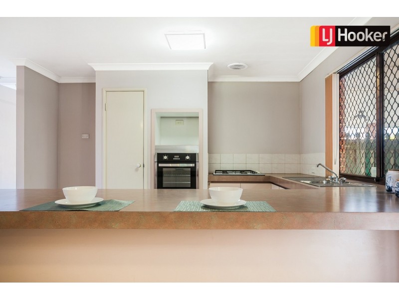 2 Milne Lane, Parmelia WA 6167