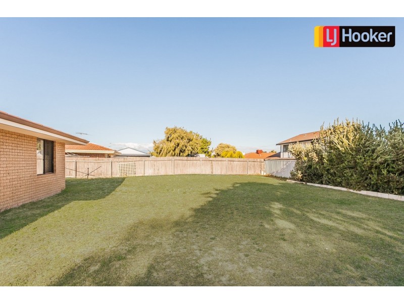 18 Campbell Way, Rockingham WA 6168