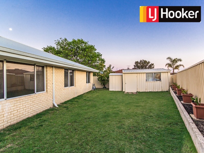 3 Bunker Court, Cooloongup WA 6168