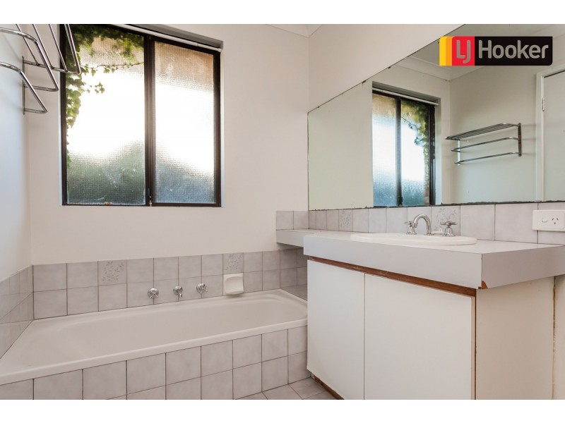 26 Ludlow Way, Warnbro WA 6169