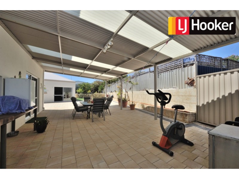2 Ivanhoe Street, Golden Bay WA 6174