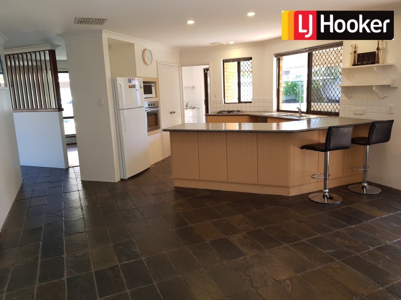 10 Warner Lane, Rockingham WA 6168