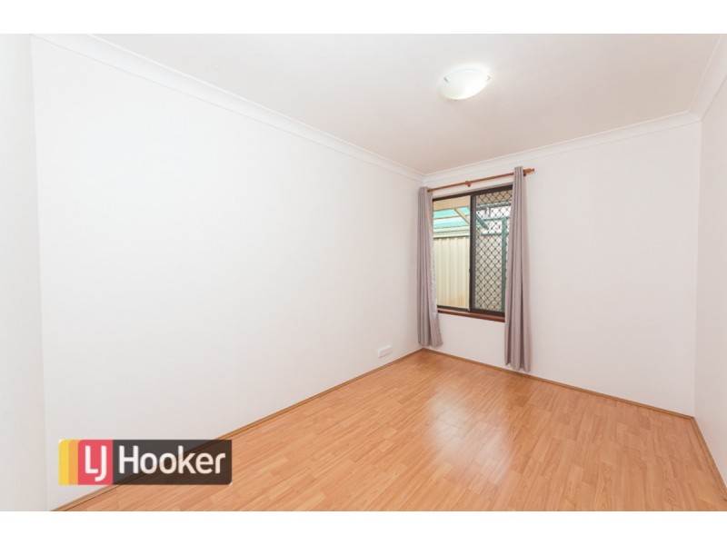10 Warner Lane, Rockingham WA 6168
