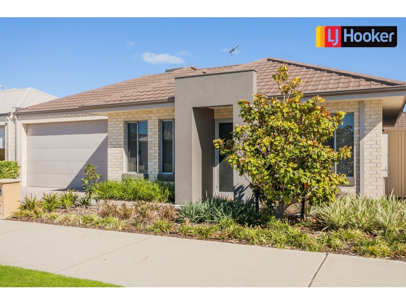 2/133 Harrington Waters Drive, Waikiki WA 6169