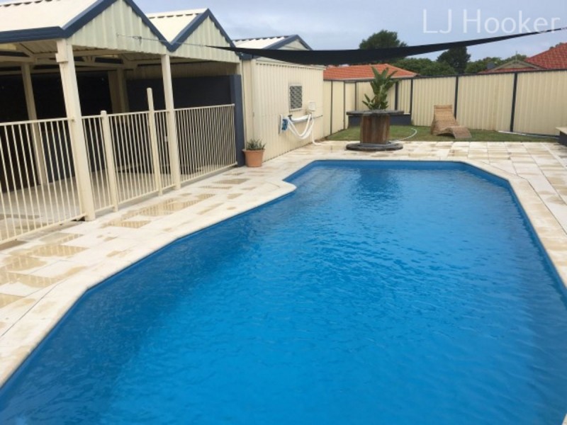 15 Santa Barbara Court, Waikiki WA 6169