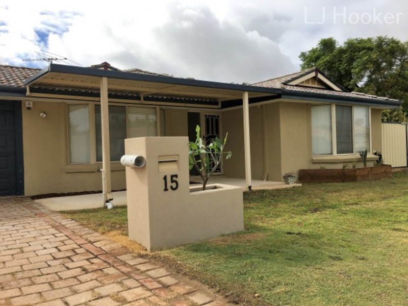 15 Santa Barbara Court, Waikiki WA 6169