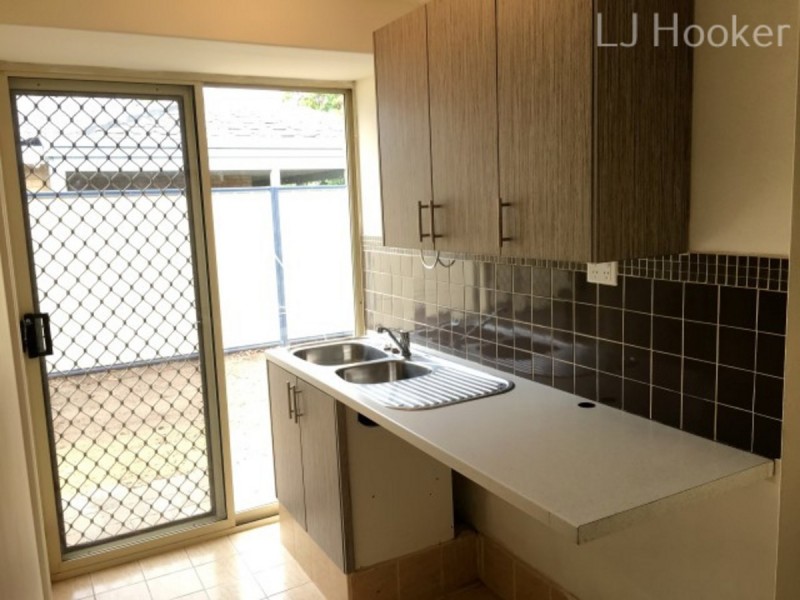 15 Santa Barbara Court, Waikiki WA 6169