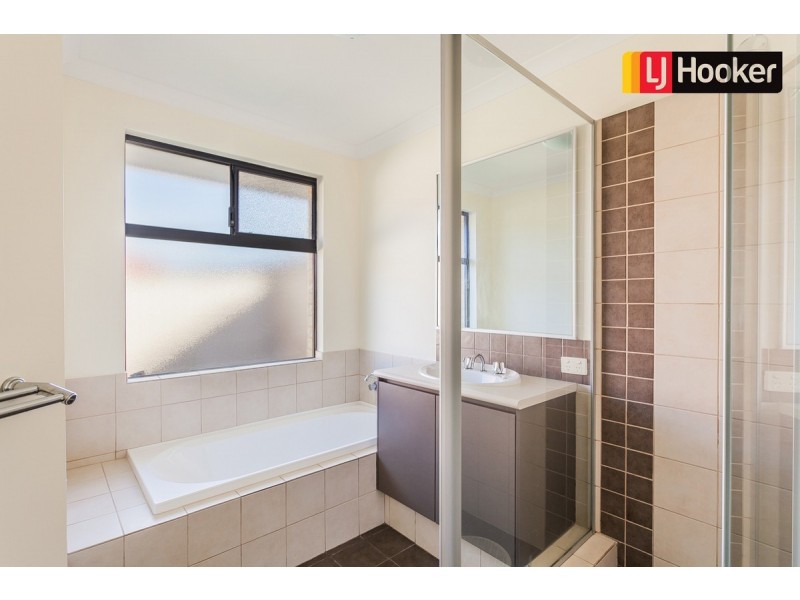 31 Kumarina Drive, Secret Harbour WA 6173