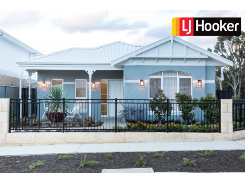 69 Kangaroo Avenure, Kwinana Town Centre WA 6167