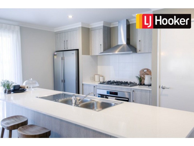 69 Kangaroo Avenure, Kwinana Town Centre WA 6167