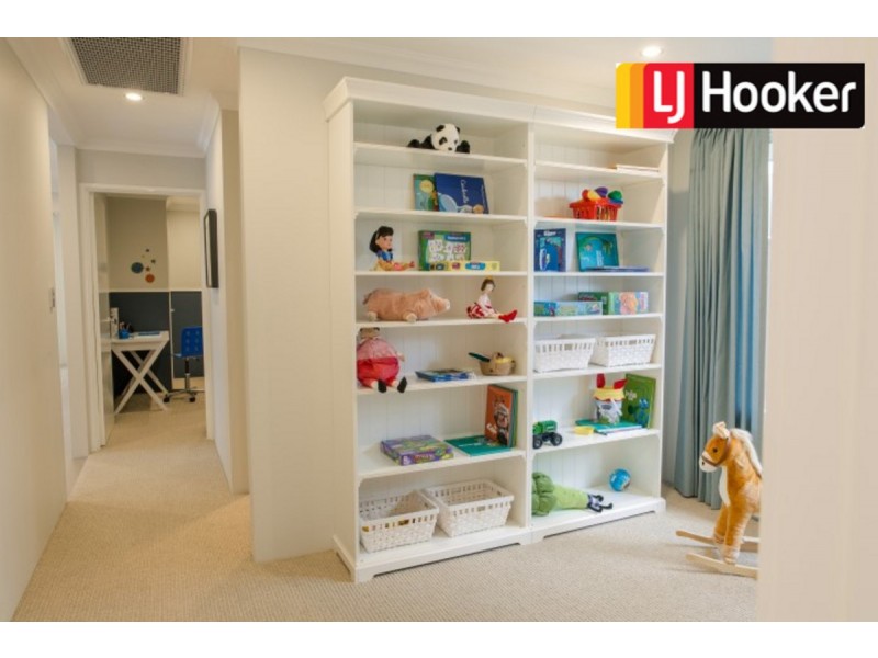 69 Kangaroo Avenure, Kwinana Town Centre WA 6167