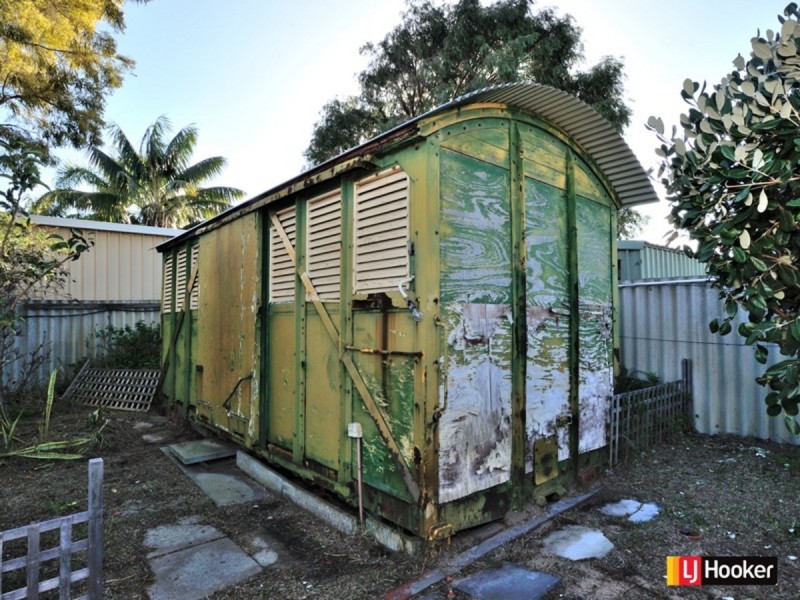 16 Benton Way, Safety Bay WA 6169