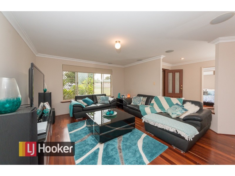 7 Oregon Place, Cooloongup WA 6168