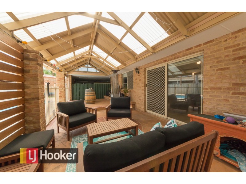 7 Oregon Place, Cooloongup WA 6168