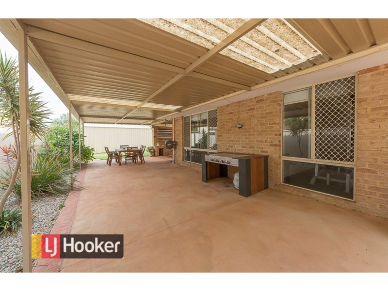 7 Oregon Place, Cooloongup WA 6168