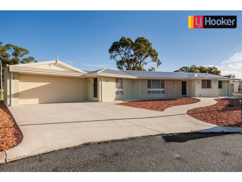 15 Goline Court, Hillman WA 6168