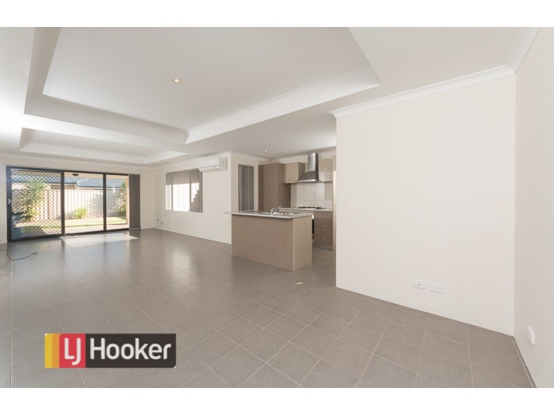 71 Lennox Drive, Secret Harbour WA 6173