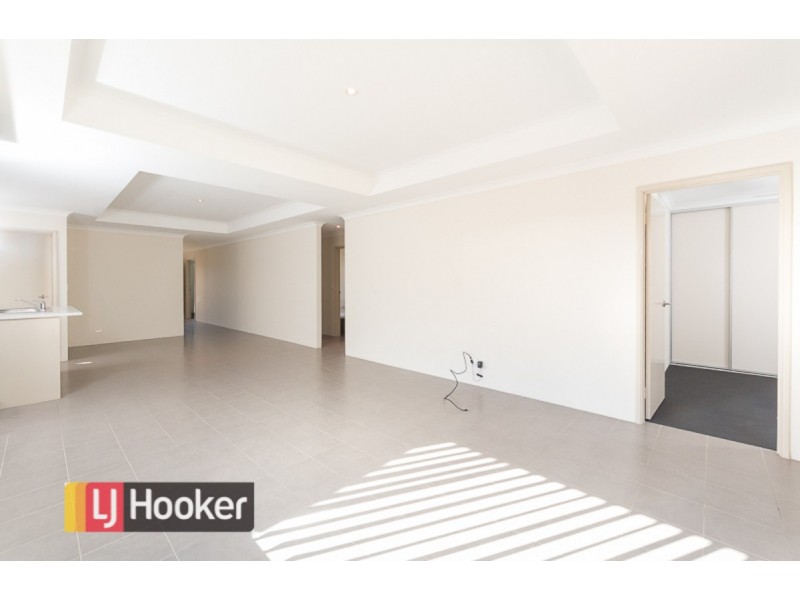 71 Lennox Drive, Secret Harbour WA 6173