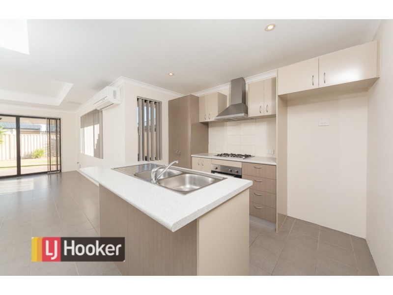 71 Lennox Drive, Secret Harbour WA 6173