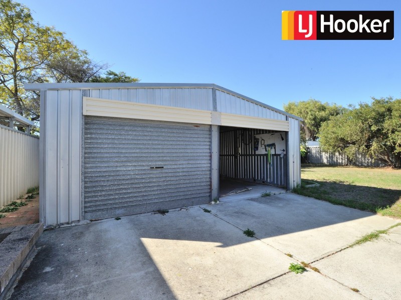 28 Colville Street, Waikiki WA 6169