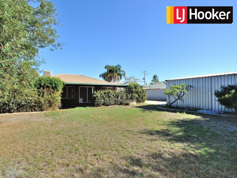 28 Colville Street, Waikiki WA 6169