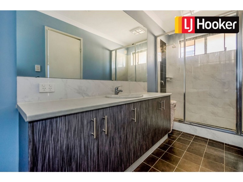 25 Camrose Parkway, Baldivis WA 6171