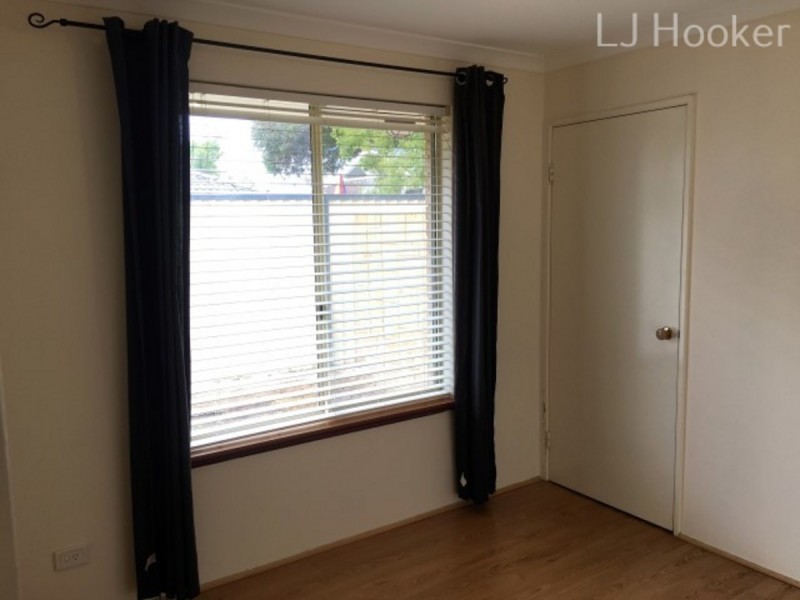 15 Santa Barbara Court, Waikiki WA 6169