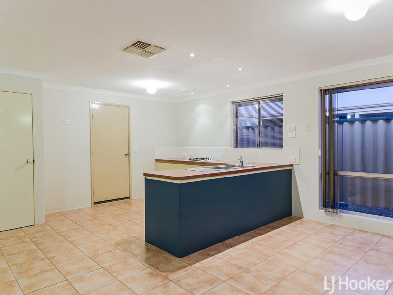 24 Bopeechee Way, Port Kennedy WA 6172