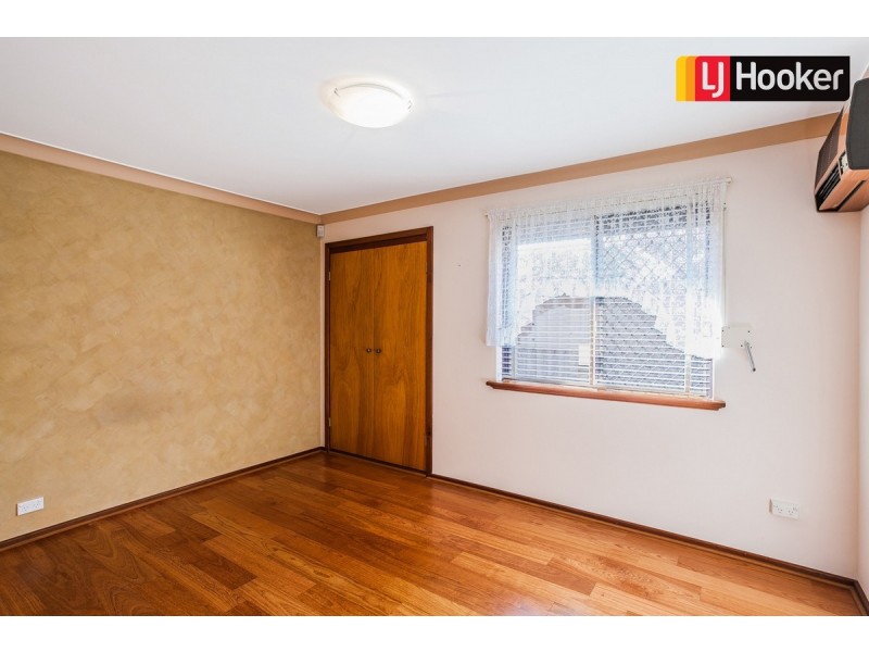 11 Dolphin Road, Safety Bay WA 6169