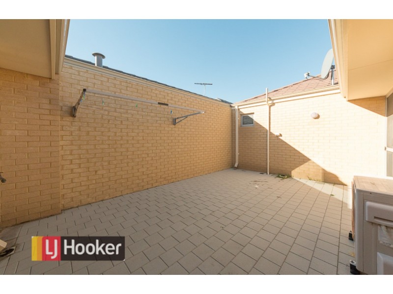 16 Arizona Parade, Golden Bay WA 6174