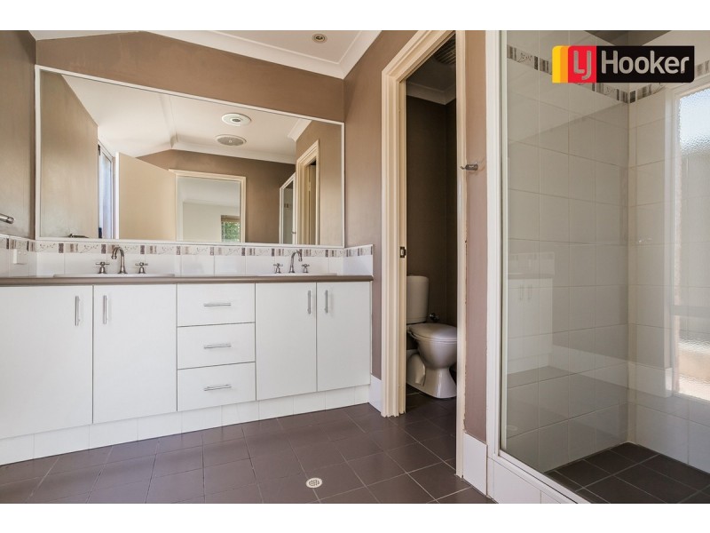 35 Impressions Way, Singleton WA 6175