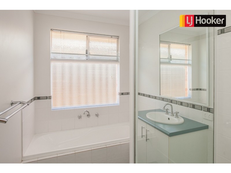 35 Impressions Way, Singleton WA 6175