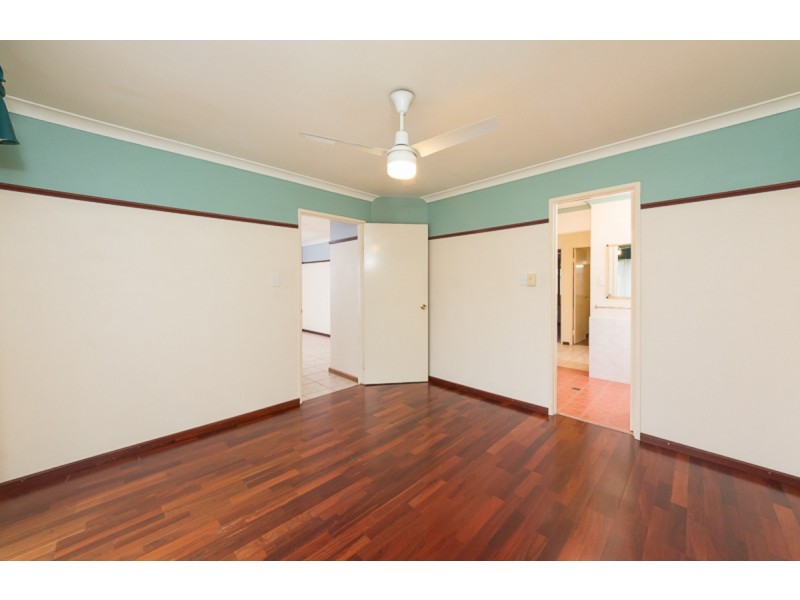 4 Tenella Mews, Warnbro WA 6169