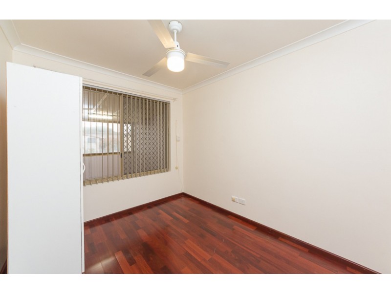 4 Tenella Mews, Warnbro WA 6169