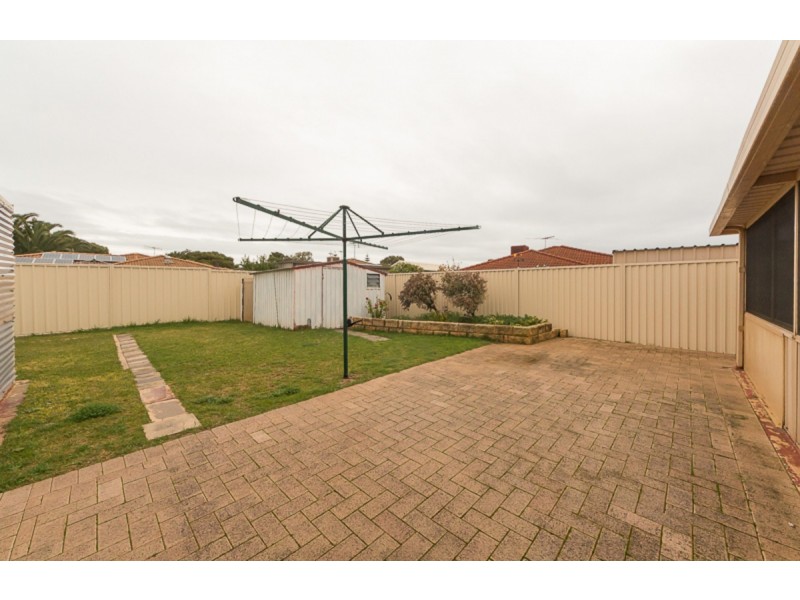 4 Tenella Mews, Warnbro WA 6169