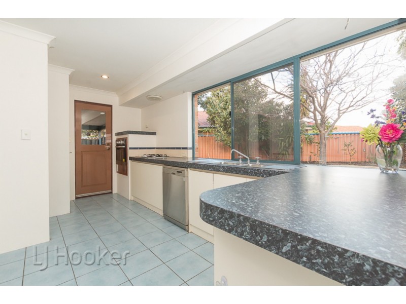 5 Kieta Cove, Secret Harbour WA 6173