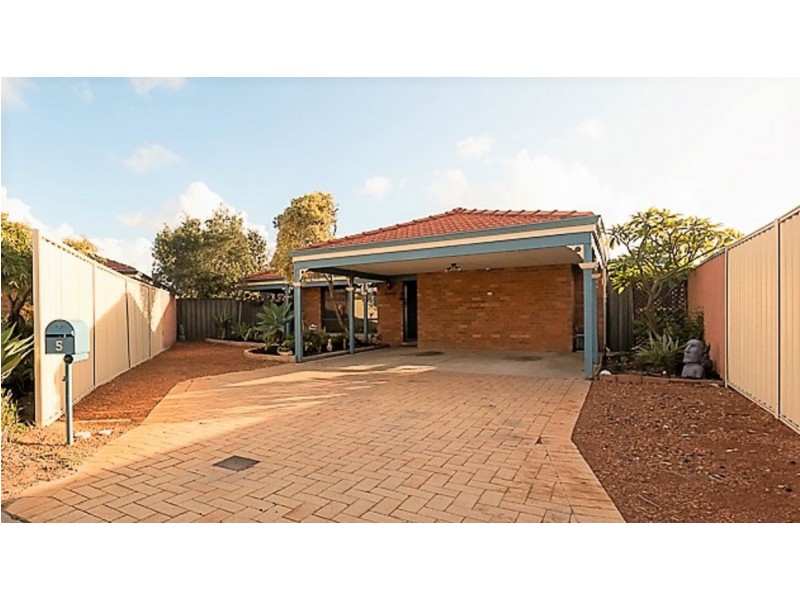 5 Kieta Cove, Secret Harbour WA 6173