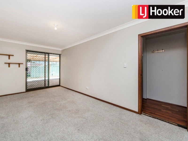 12 Nowranie Place, Hillman WA 6168