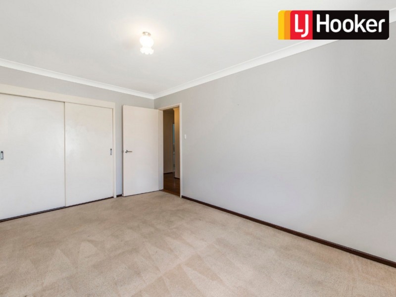 12 Nowranie Place, Hillman WA 6168