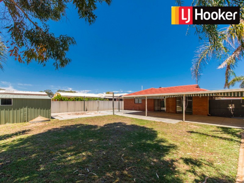 12 Nowranie Place, Hillman WA 6168