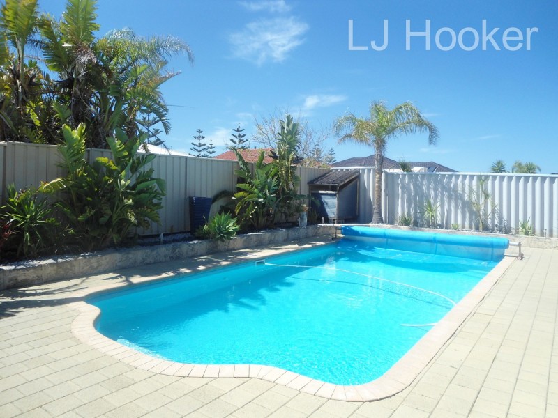 27 Saint Cloud Way, Port Kennedy WA 6172