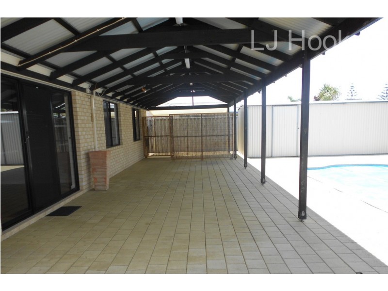 27 Saint Cloud Way, Port Kennedy WA 6172