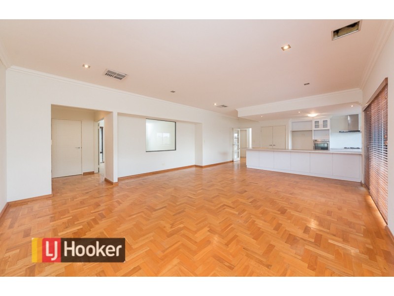 48 Clearwater Way, Singleton WA 6175