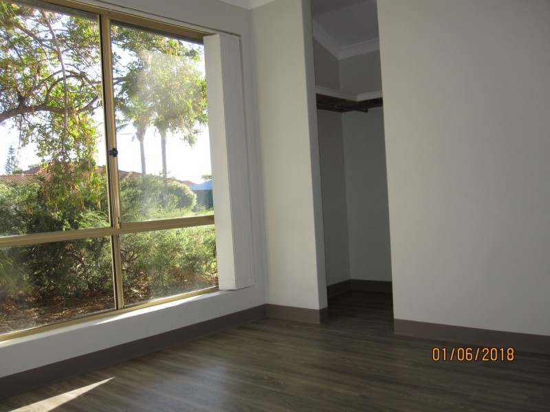 4 Nurrari Close, Waikiki WA 6169