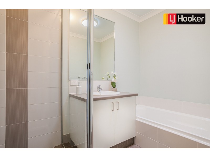 35 Pleasantview Parade, Baldivis WA 6171
