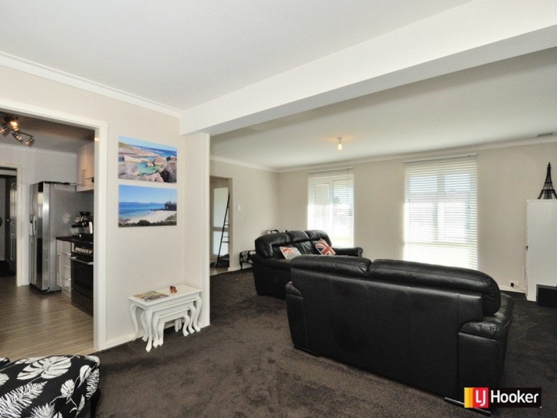 5 Elswick Street, Safety Bay WA 6169