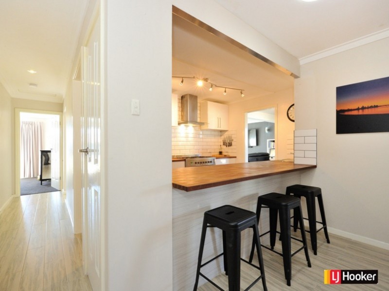 5 Elswick Street, Safety Bay WA 6169