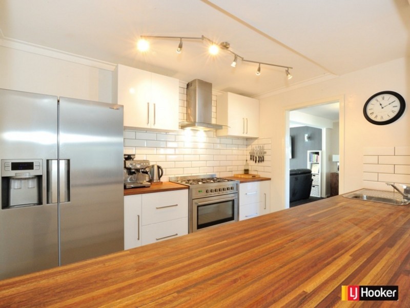 5 Elswick Street, Safety Bay WA 6169