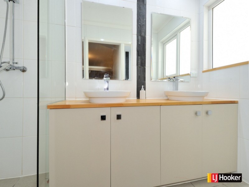 5 Elswick Street, Safety Bay WA 6169